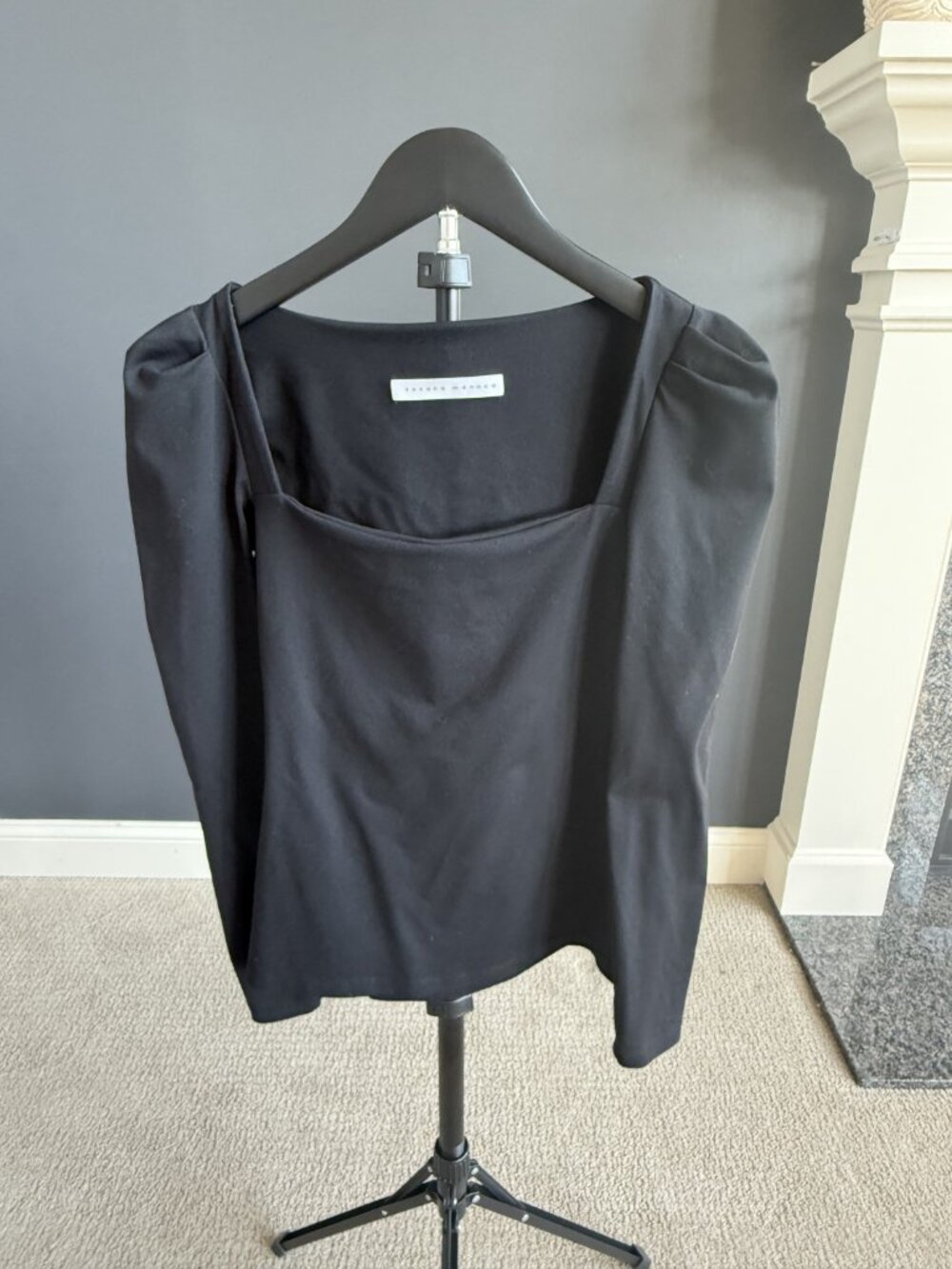 Susana Monaco Black Square-Neck Puff-Sleeve Top S